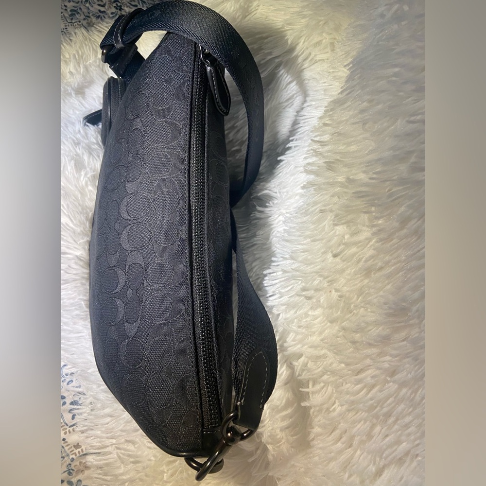Coach Black Crescent Shoulder Bag with Coin Pouch - Picture 6 of 9
